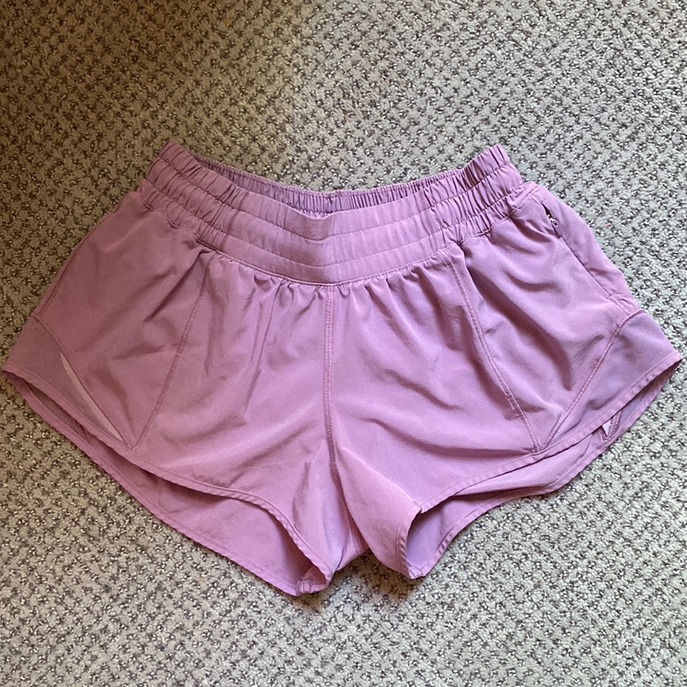Size 4 Lululemon Hotty Hot Short in a light pinky purple color